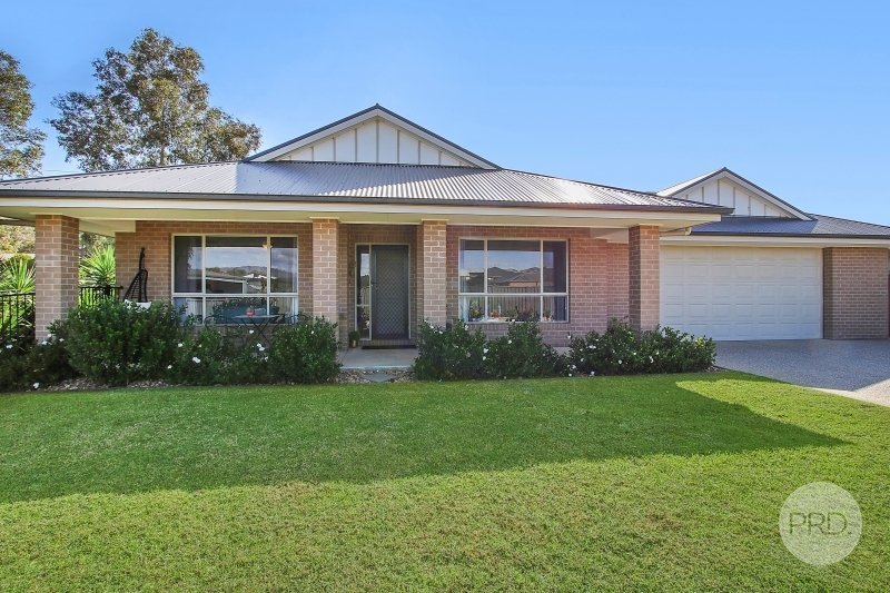 4 Stirling Way THURGOONA 1