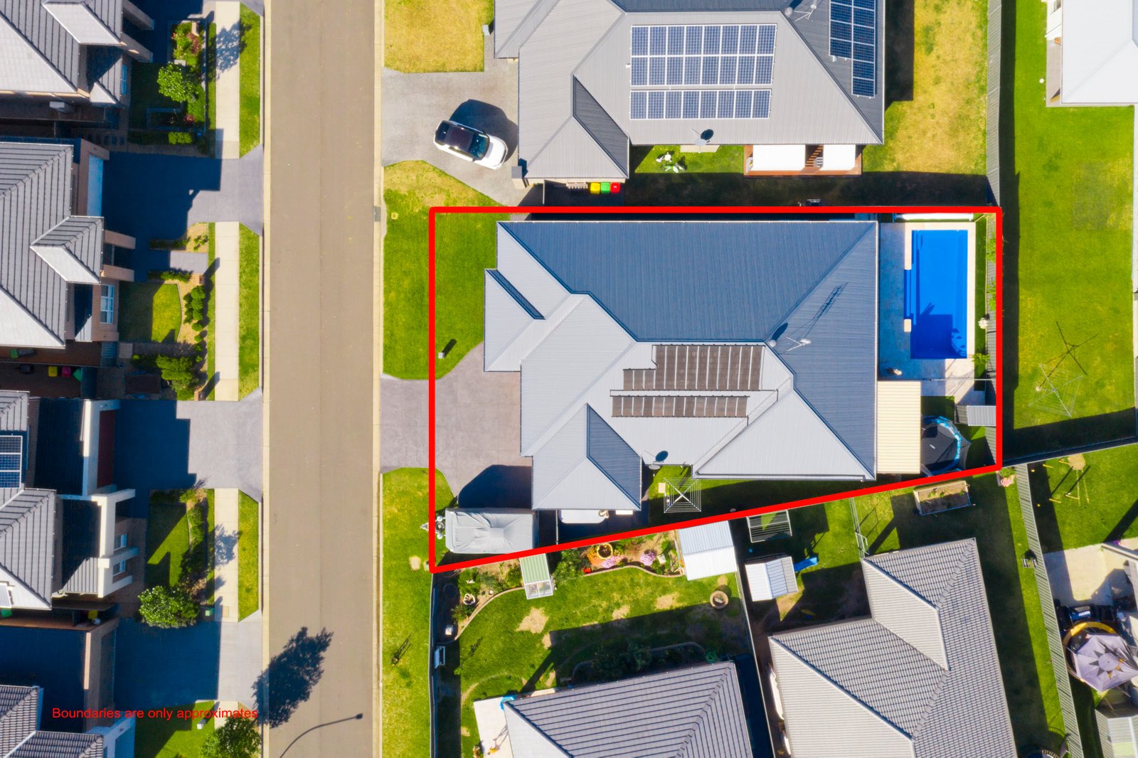 4 Stockyard Crescent HORSLEY 14