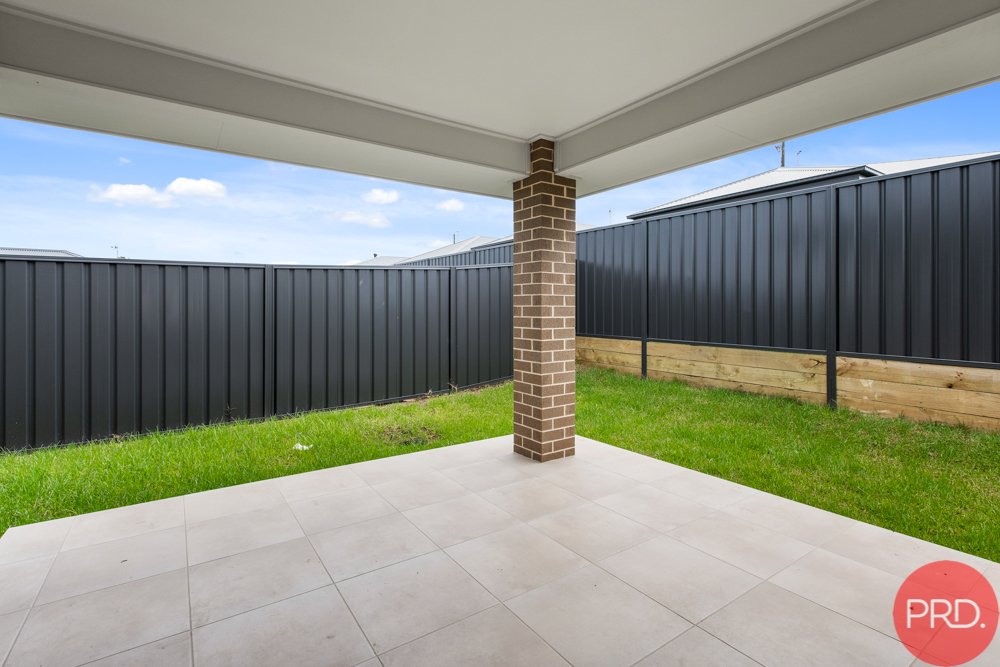 4 Stonebark Court GRETA 16