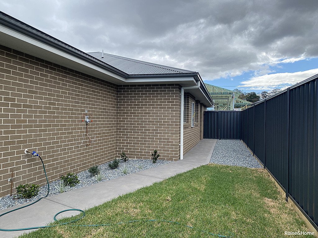 4 Stonebark Court GRETA 18