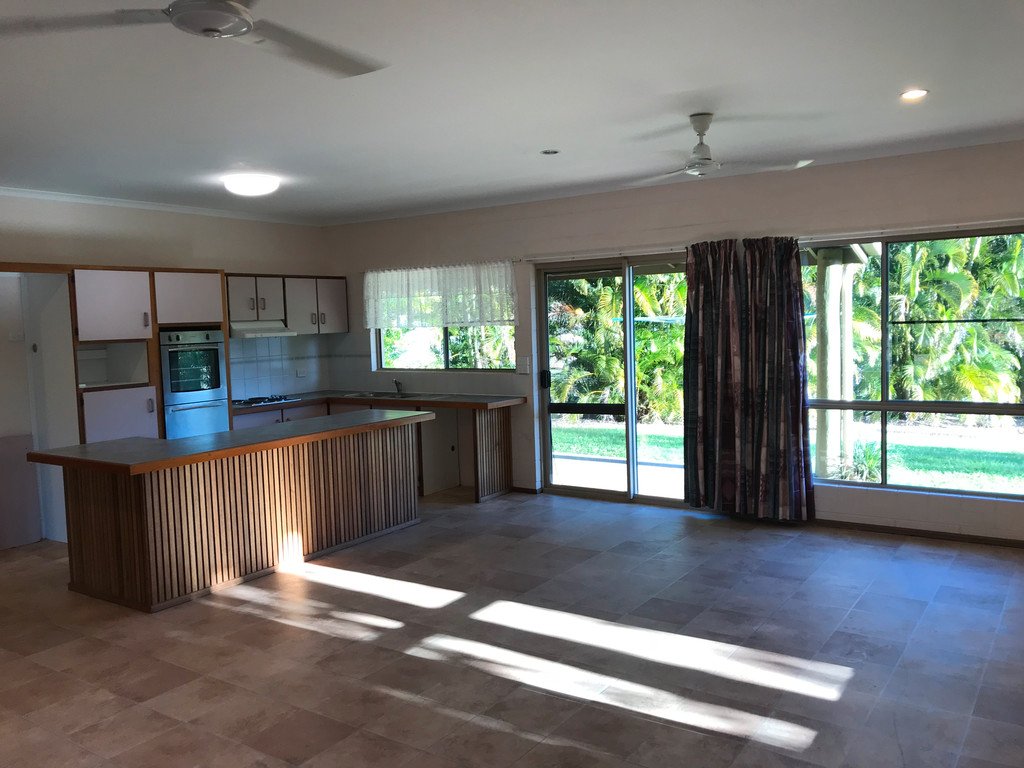 4 Stormvogel Drive MANDALAY 2