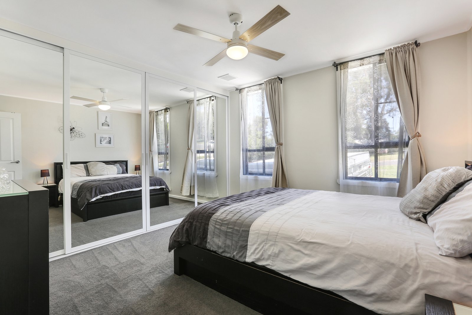 4 Stratford Road UNANDERRA 3