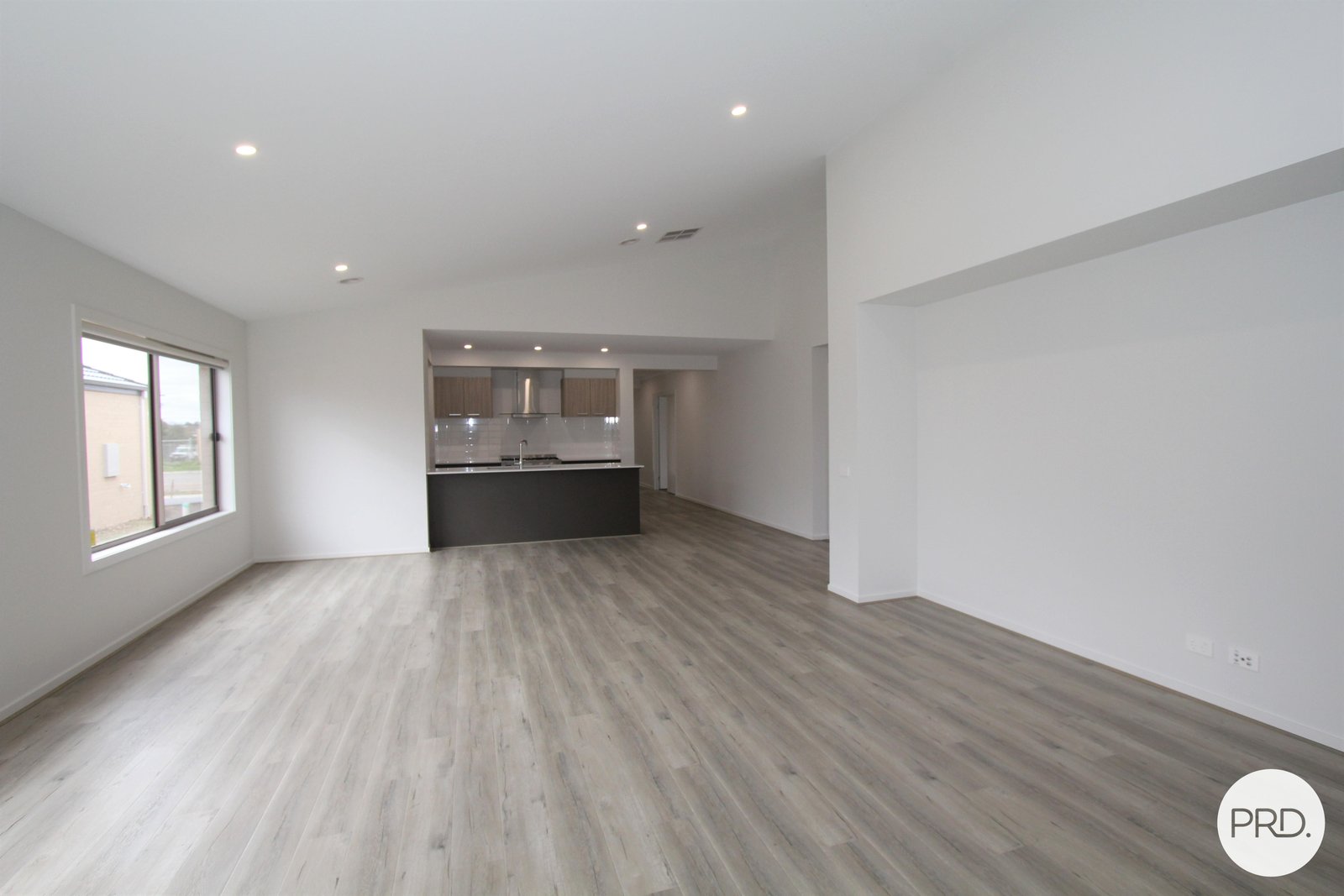 4 Sundance Boulevard WINTER VALLEY 3