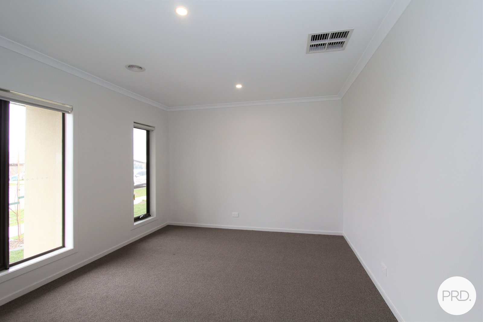 4 Sundance Boulevard WINTER VALLEY 5