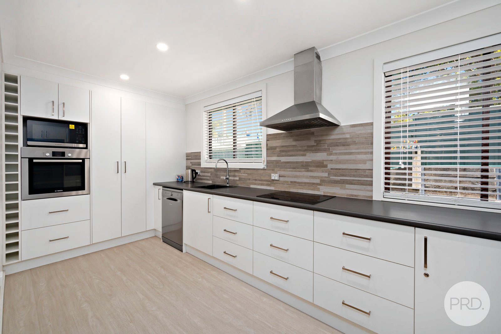 4 Sunset Boulevard SOLDIERS POINT 12