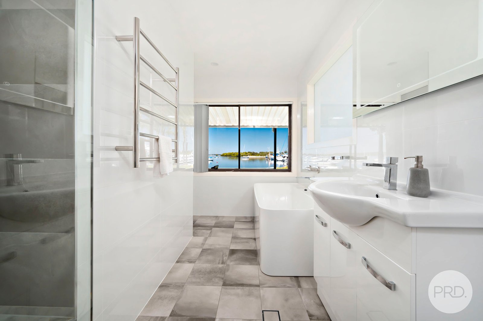 4 Sunset Boulevard SOLDIERS POINT 17