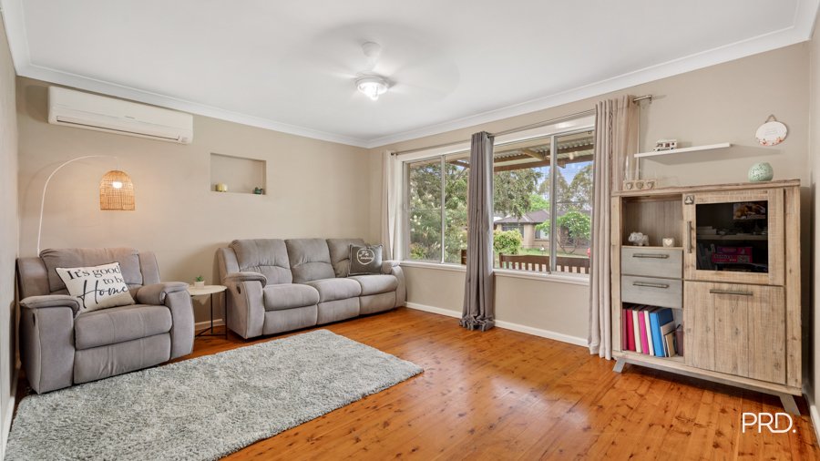 4 Sunshine Ave  Penrith 4