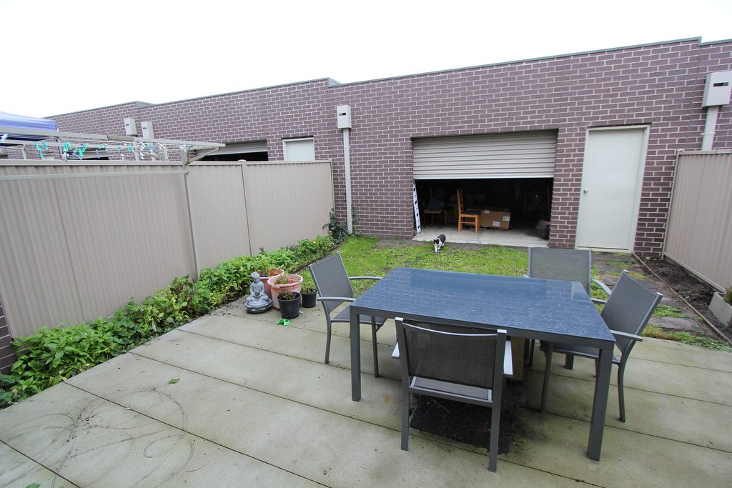 4 Swamp Gum Place ALFREDTON 8