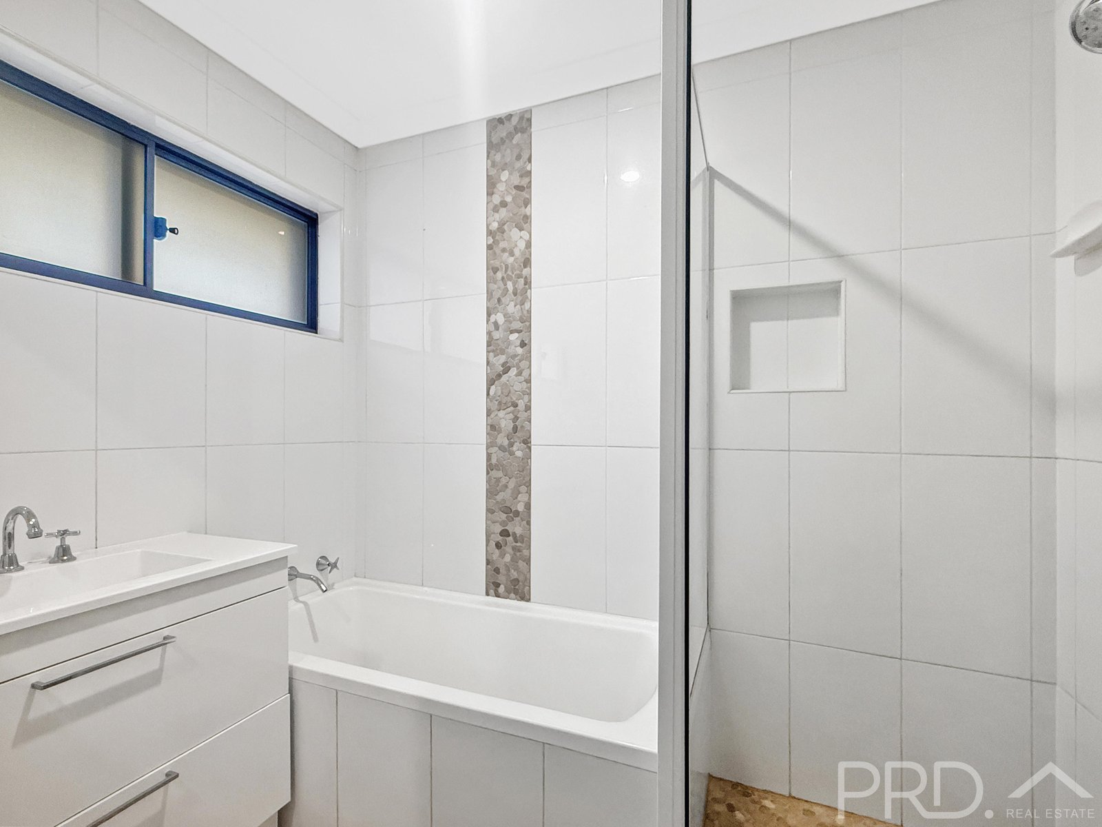 4 Tachikawa Court DAMPIER 5