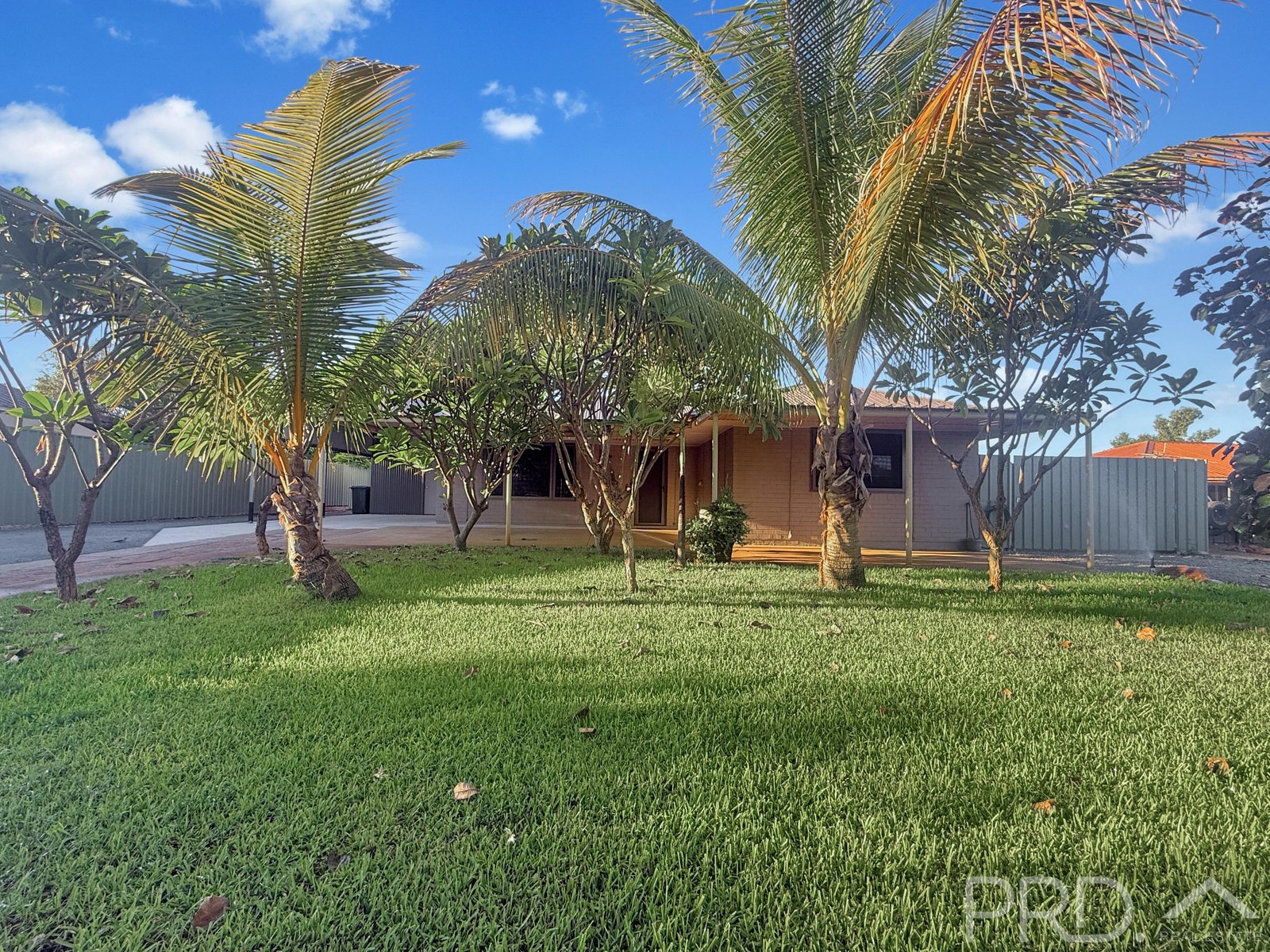 4 Tachikawa Court DAMPIER 10