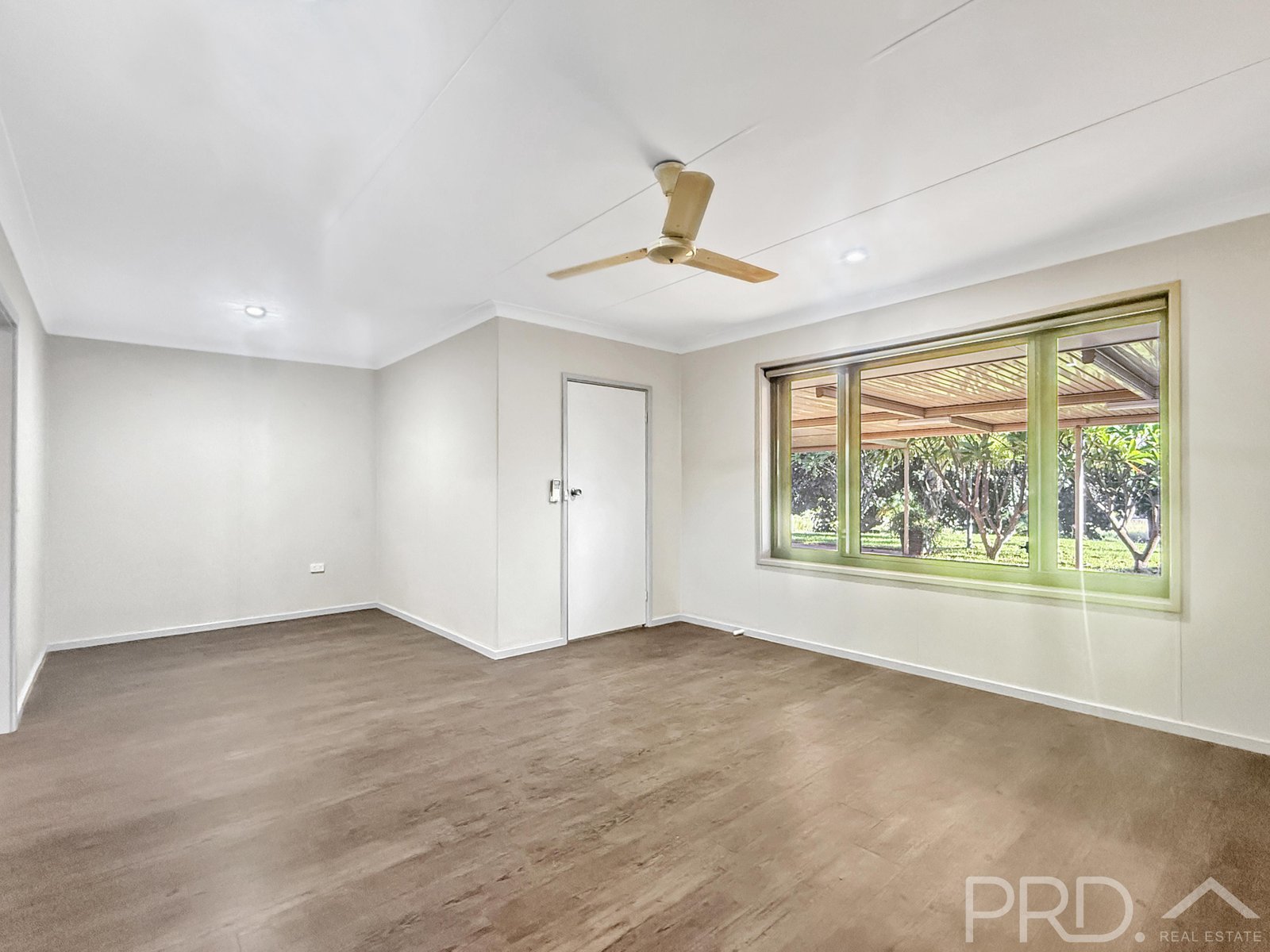 4 Tachikawa Court DAMPIER 14