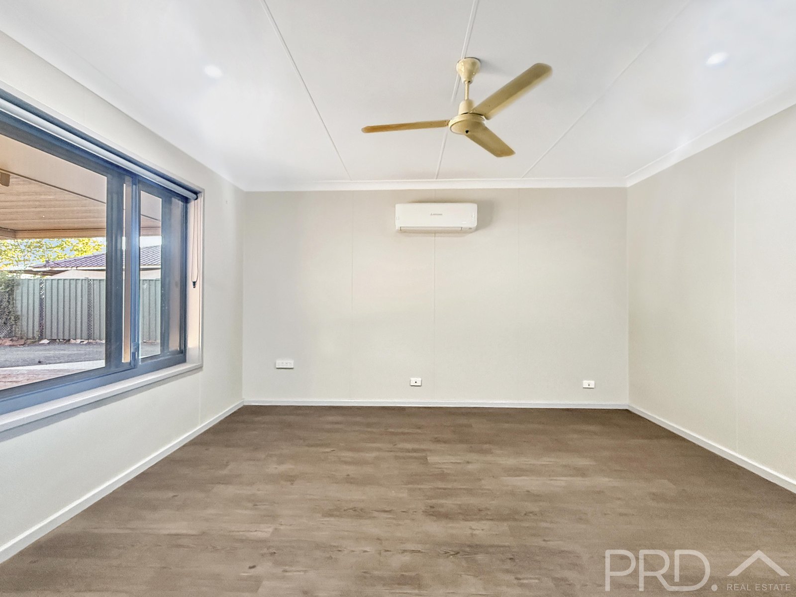 4 Tachikawa Court DAMPIER 22