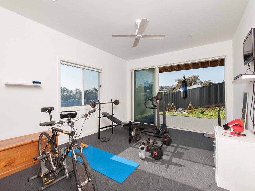 4 Tacking Street CORLETTE 12