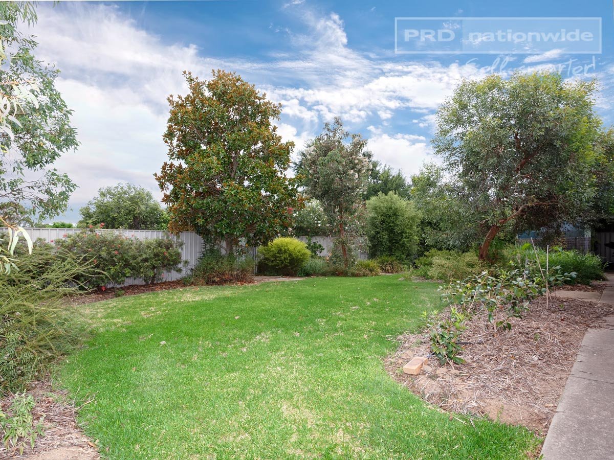 4 Talbot Place TATTON 13