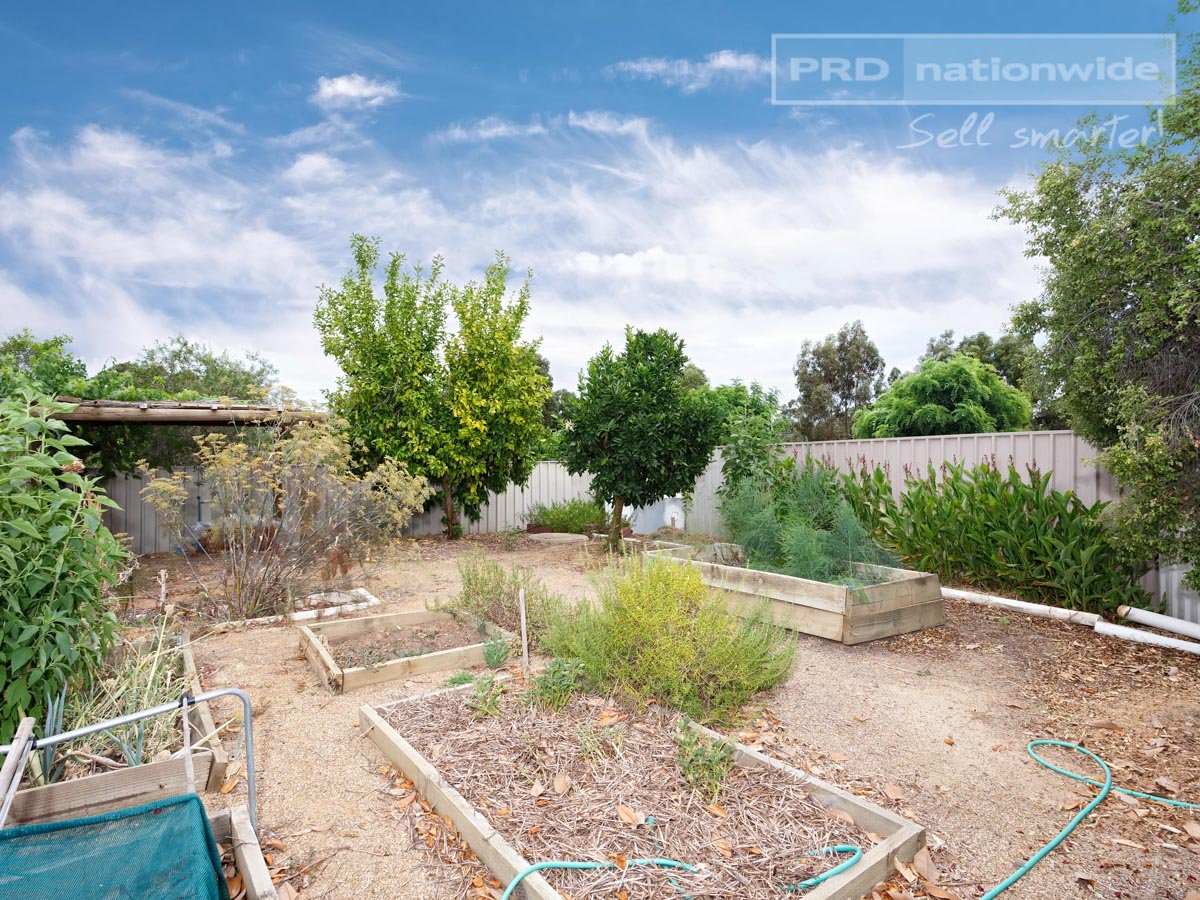 4 Talbot Place TATTON 14