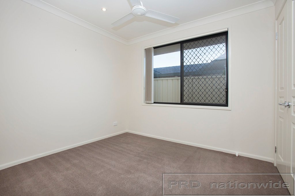 4 Tallowwood Way THORNTON 14