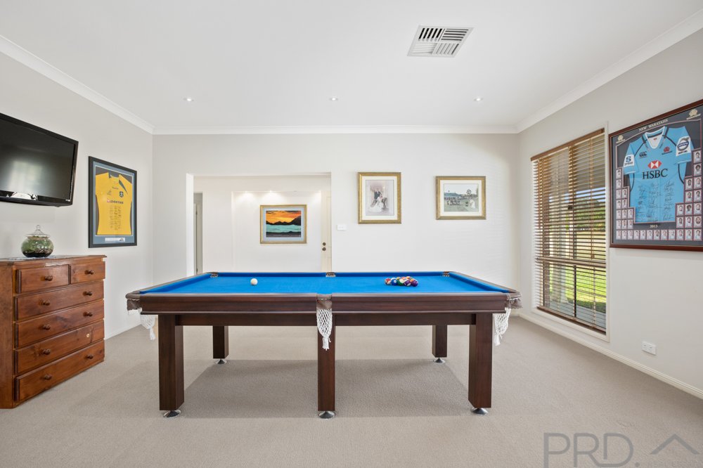 4 Tamburlaine Court BRANXTON 11