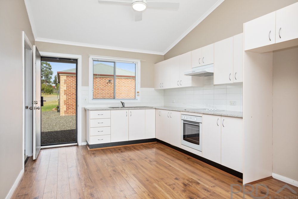 4 Tamburlaine Court BRANXTON 21