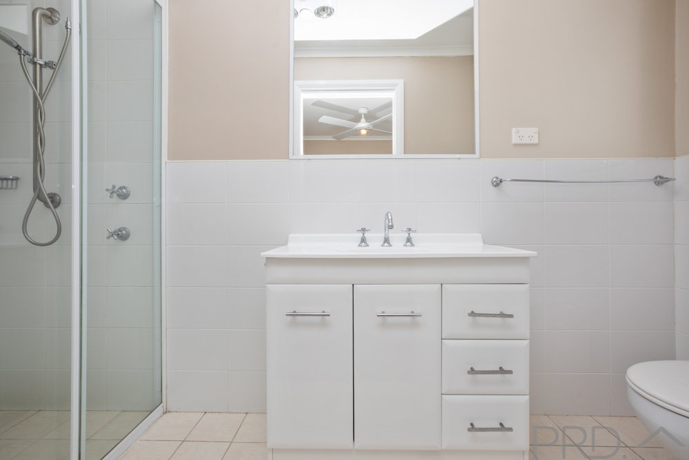 4 Tamburlaine Court BRANXTON 25