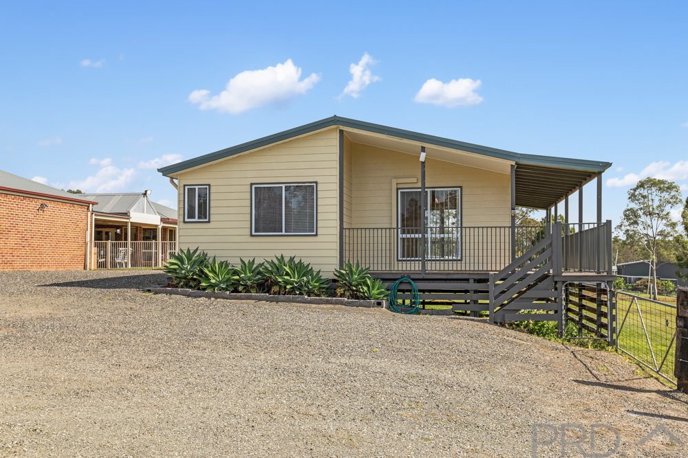 4 Tamburlaine Court BRANXTON 26