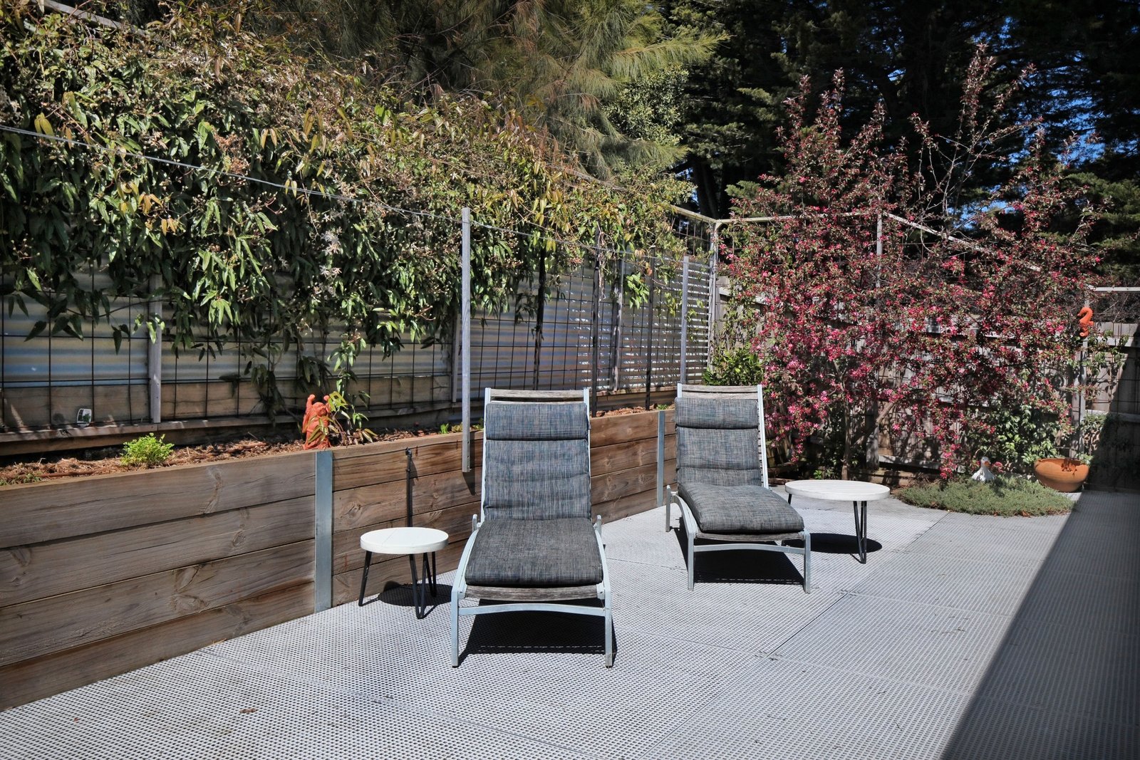 Real Estate and Property in 4 Templeton Street, Woodend, VIC