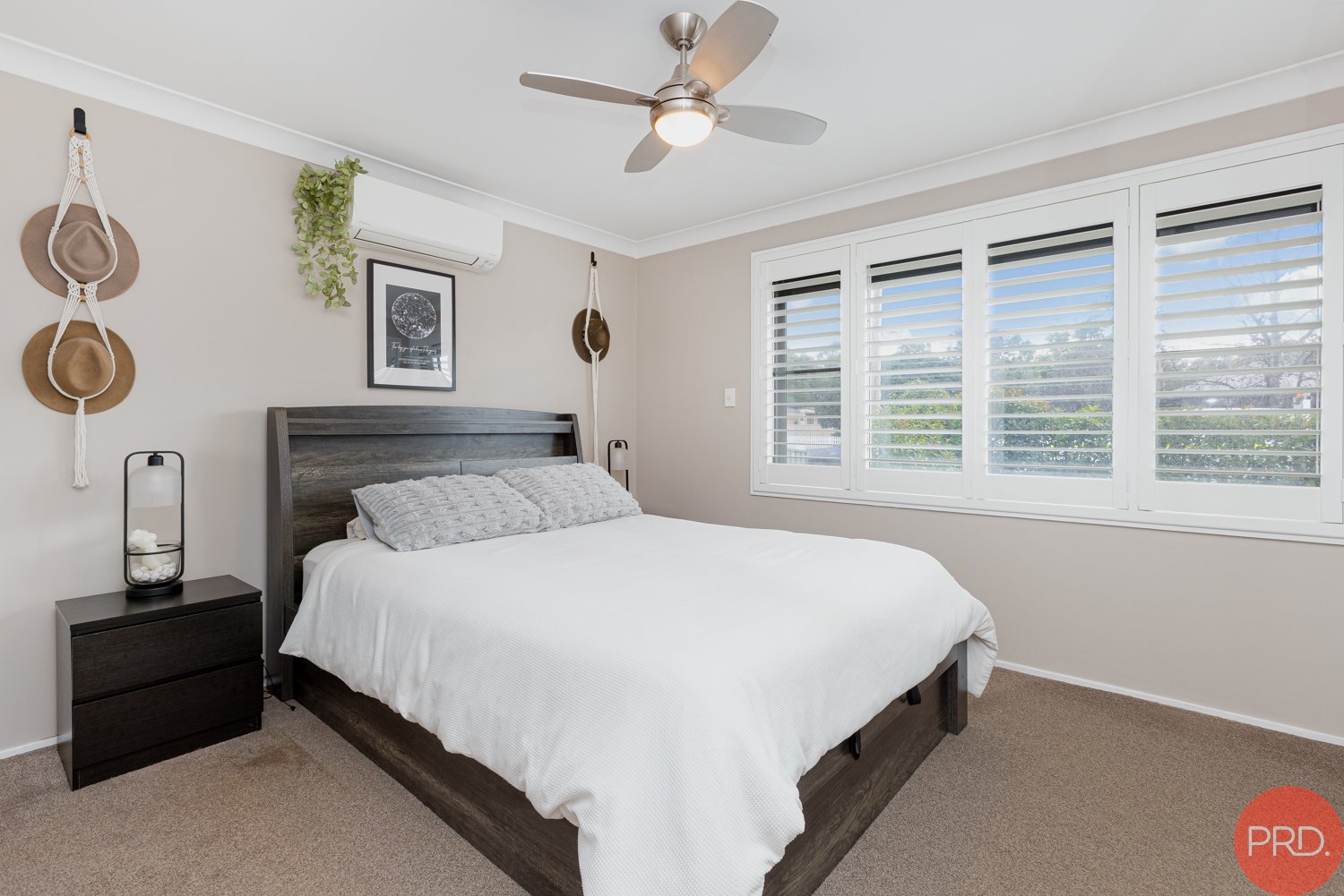 4 Tenth Street WESTON 22