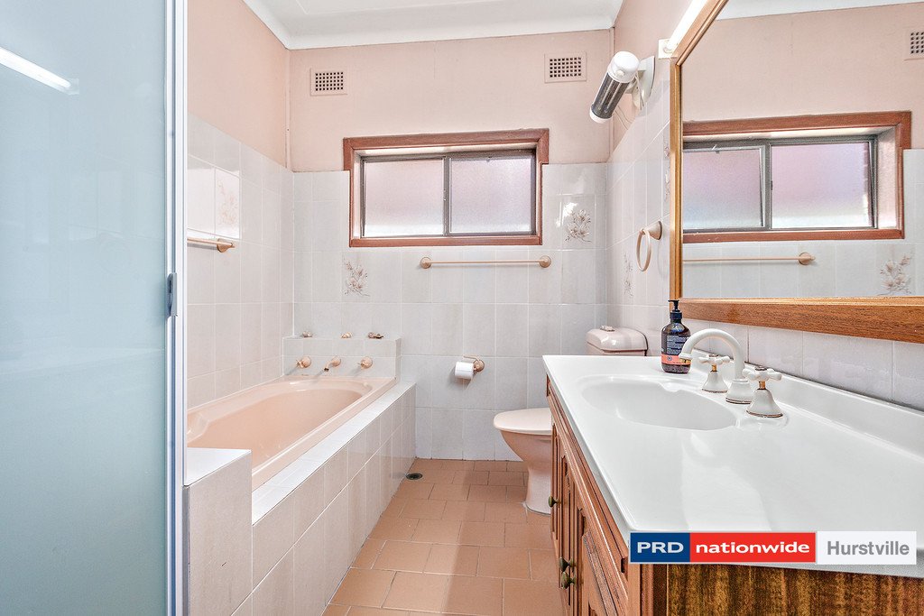 4 Terry Street BLAKEHURST 5