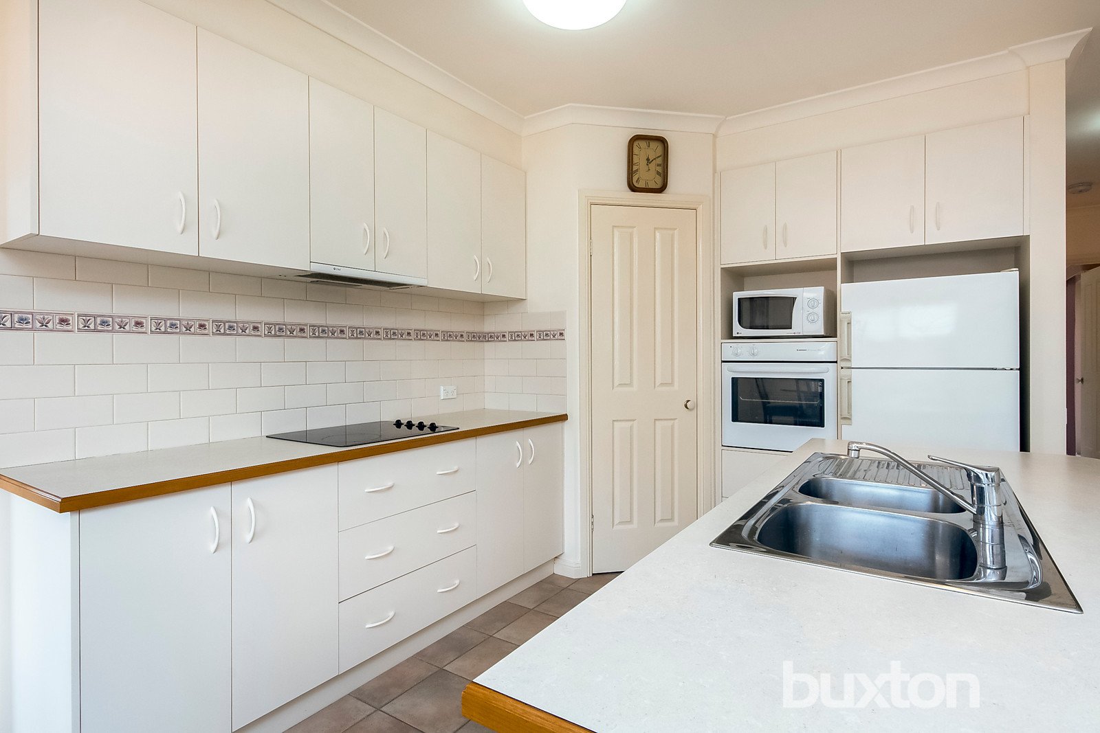 Gallery: 4 Tetila Avenue