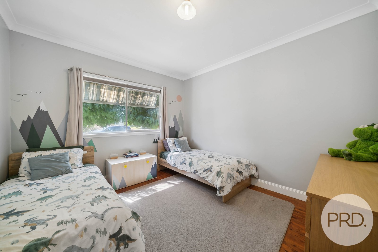 4 The Boulevarde  KOORINGAL 4