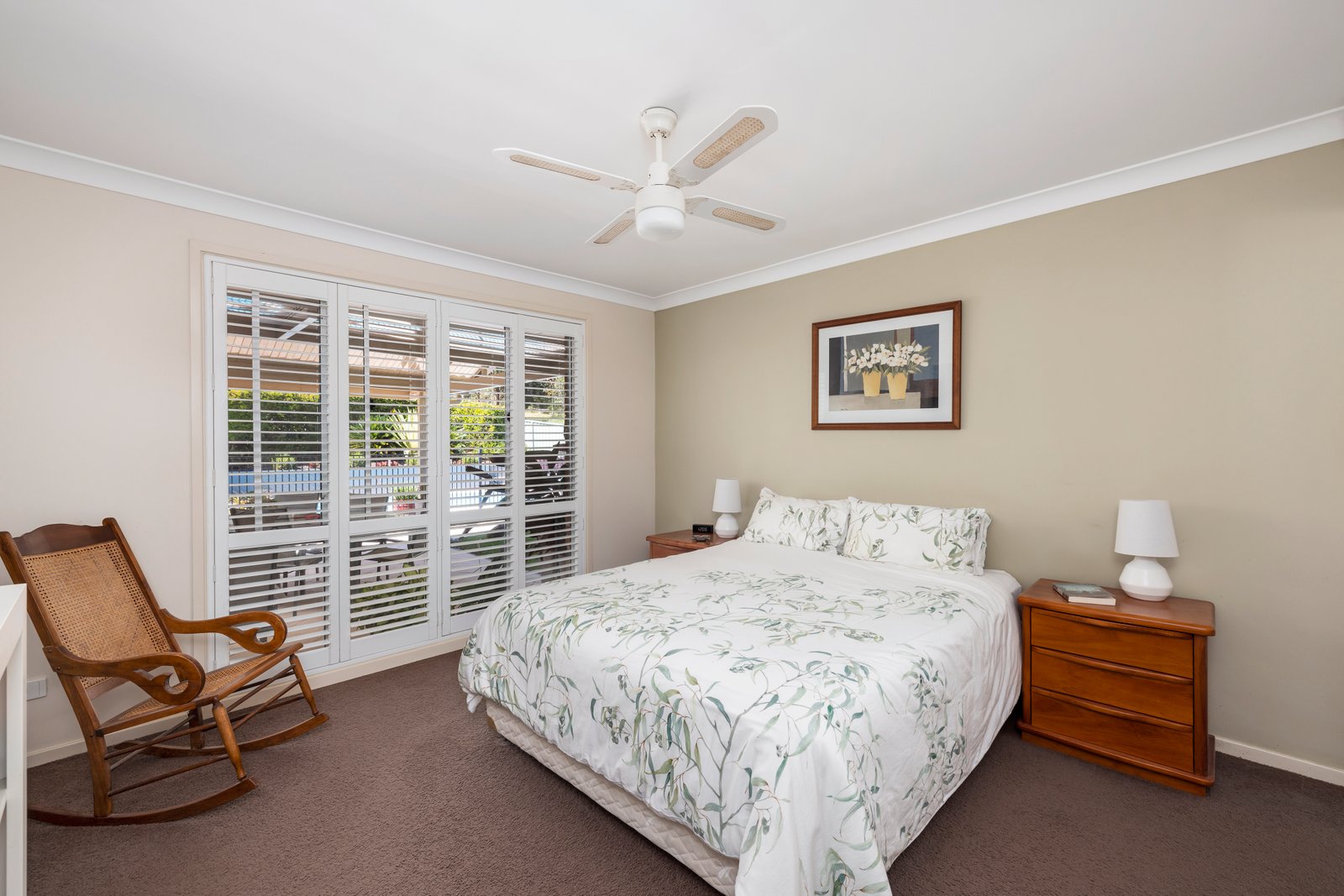 4 The Halyard  CORLETTE 12