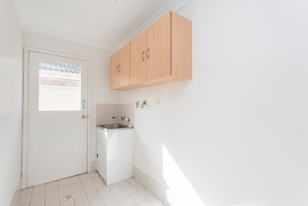 4 Thoar Place CLAREMONT MEADOWS 15