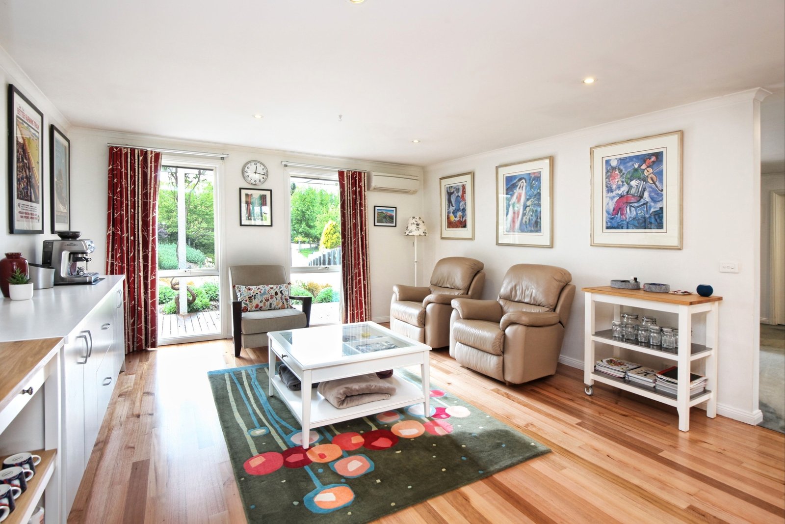 Real Estate and Property in 4 Thomas Court, Woodend, VIC