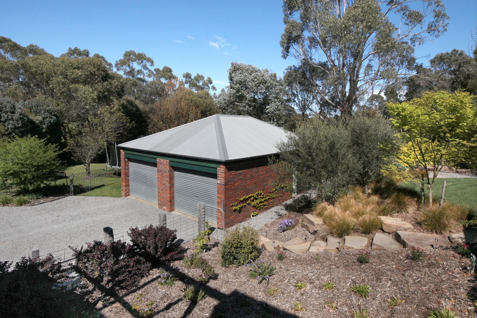Real Estate and Property in 4 Thomas Court, Woodend, VIC
