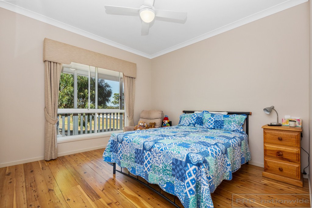 4 Timbertop Road GLEN OAK 4