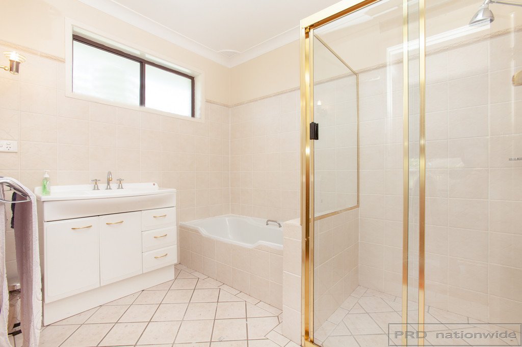 4 Timor Close ASHTONFIELD 11