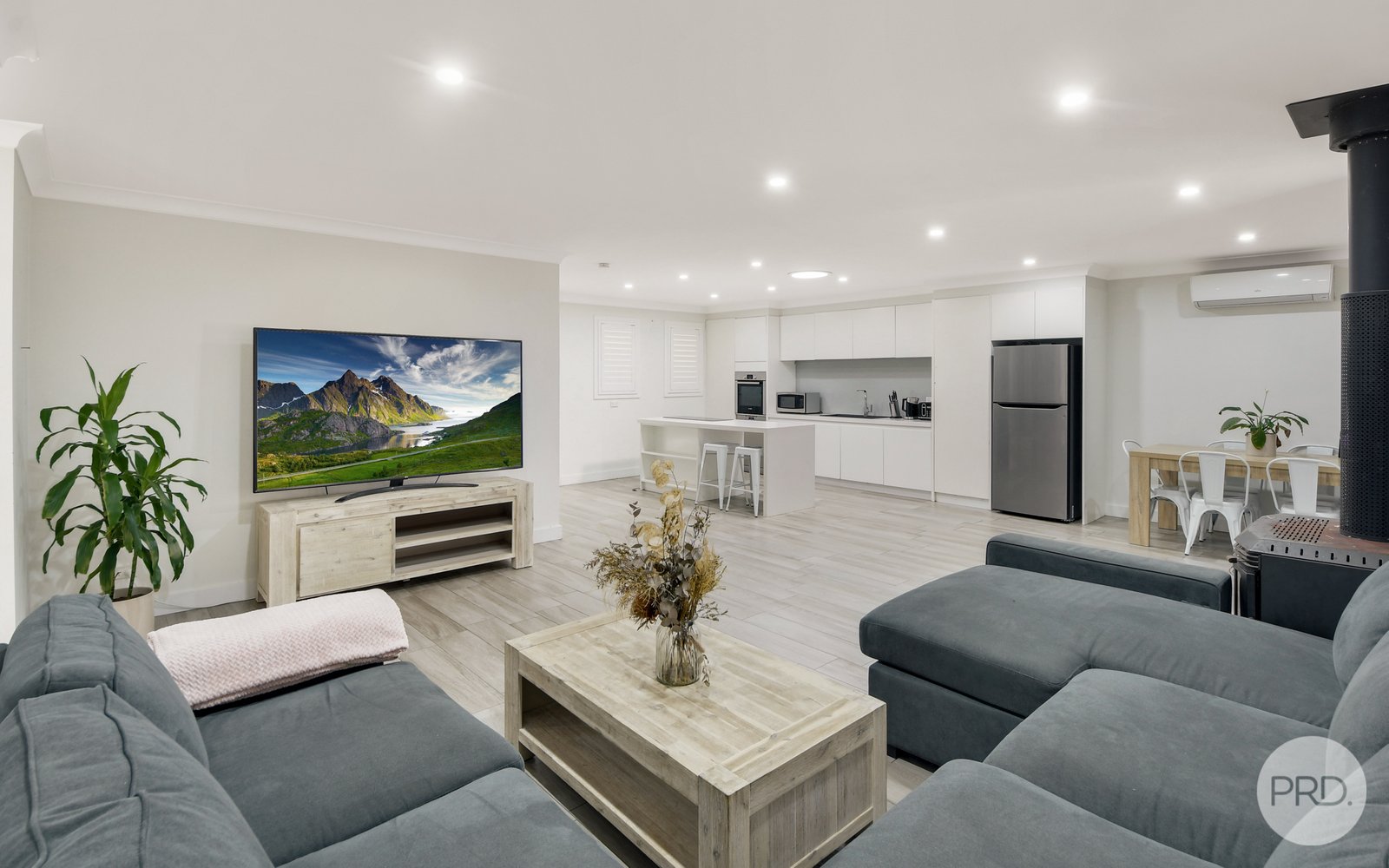 4 Torres Close EMU PLAINS 4