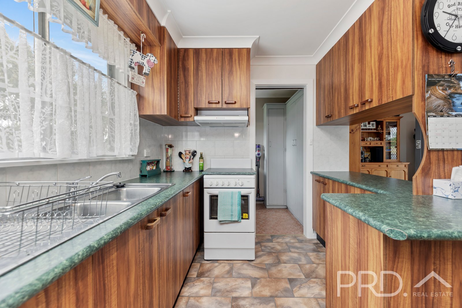 4 Tumut Street TUMUT 6