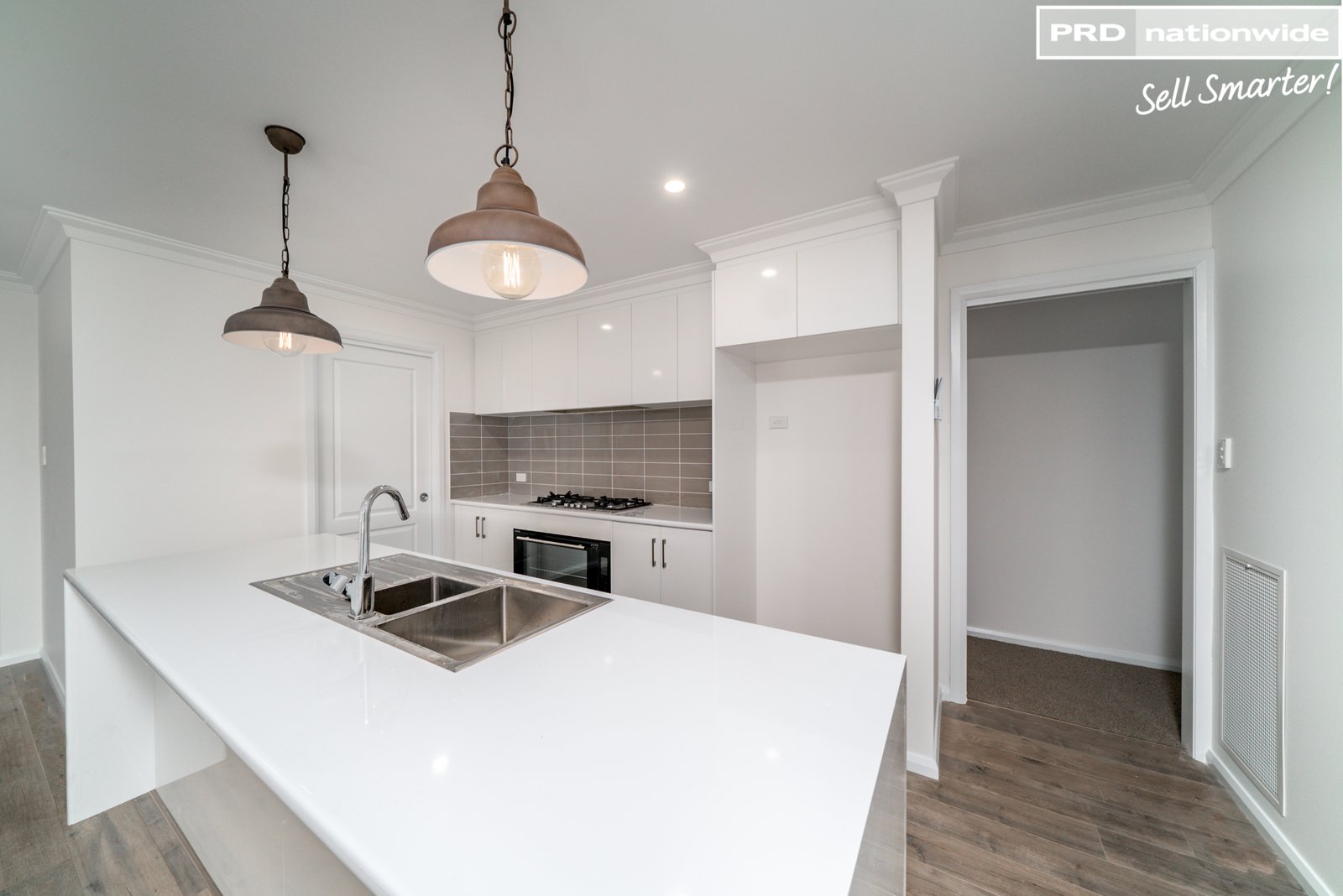 4 Tycho Place LLOYD 9