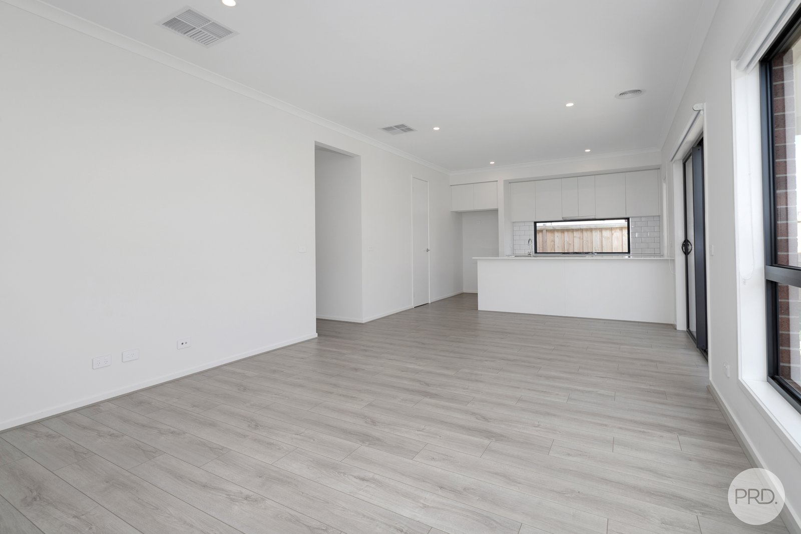 4 Valdes Avenue WINTER VALLEY 6