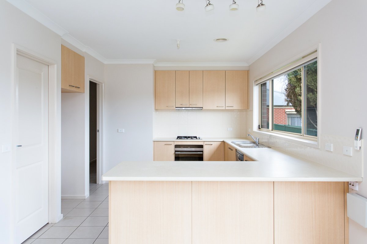 Gallery: 4 Velvet Close