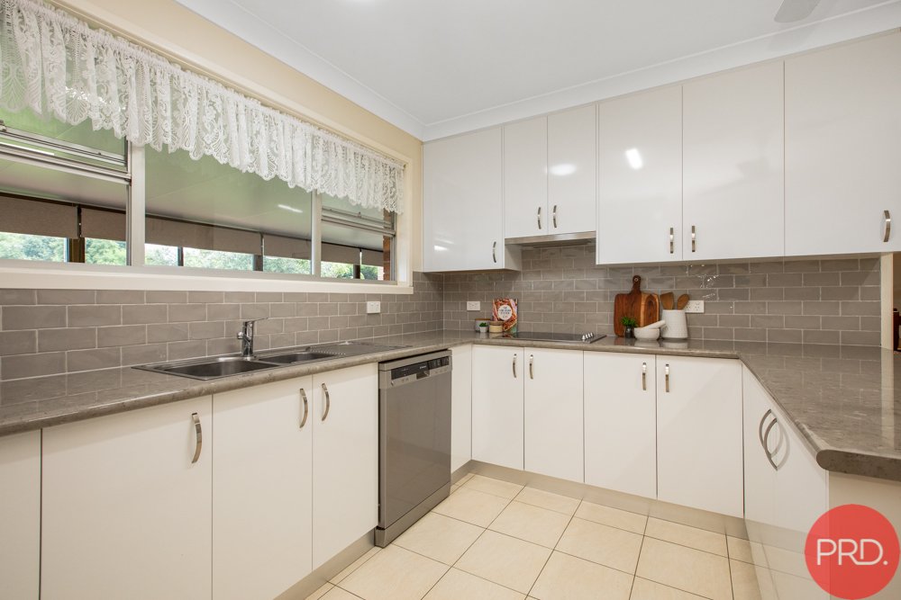 4 Victoria Road BOLWARRA 9