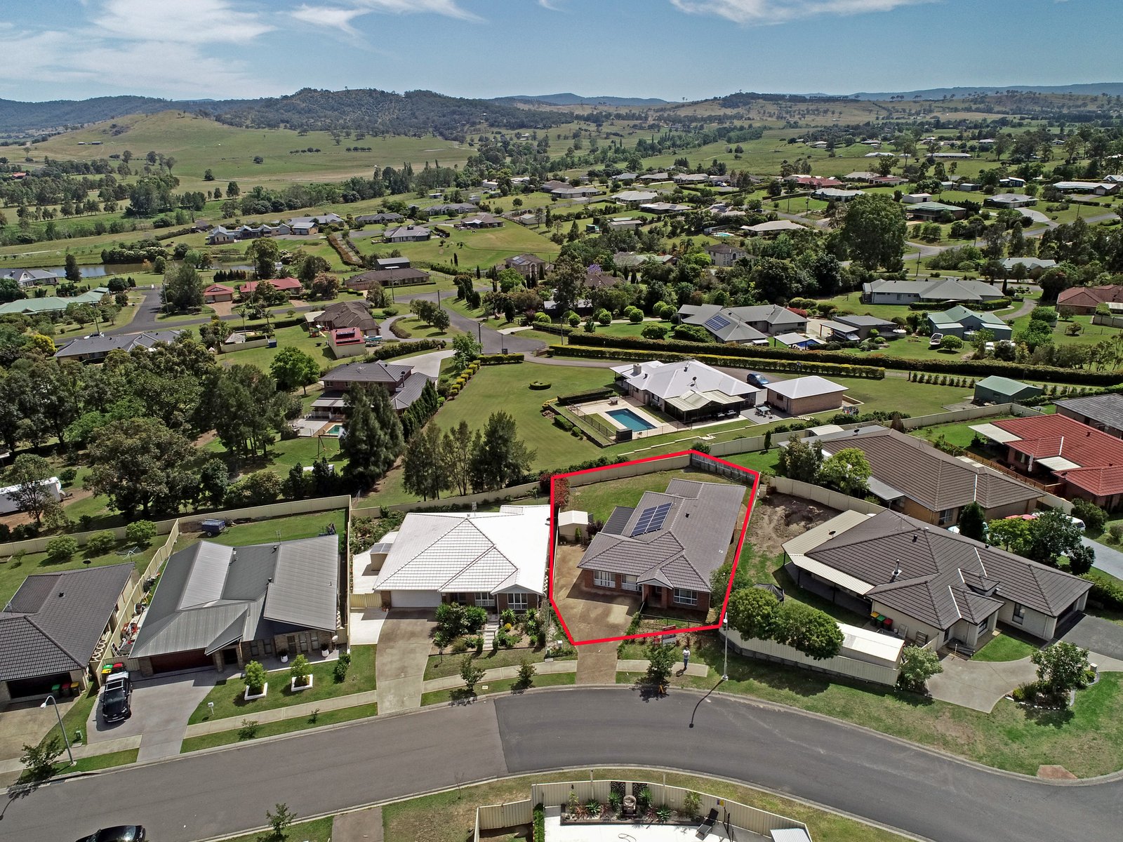 4 Vikki Avenue RUTHERFORD 1