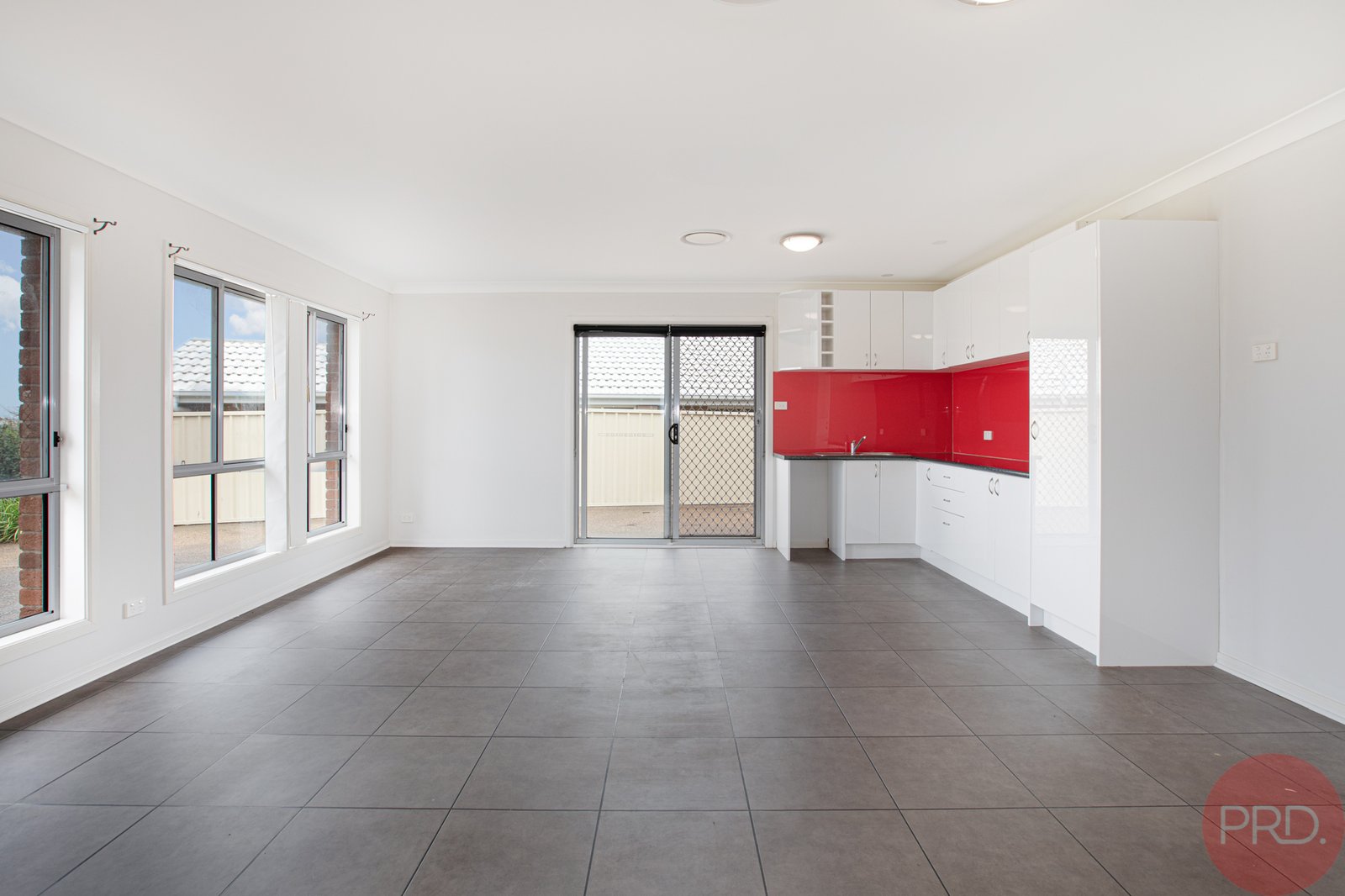 4 Vikki Avenue RUTHERFORD 3