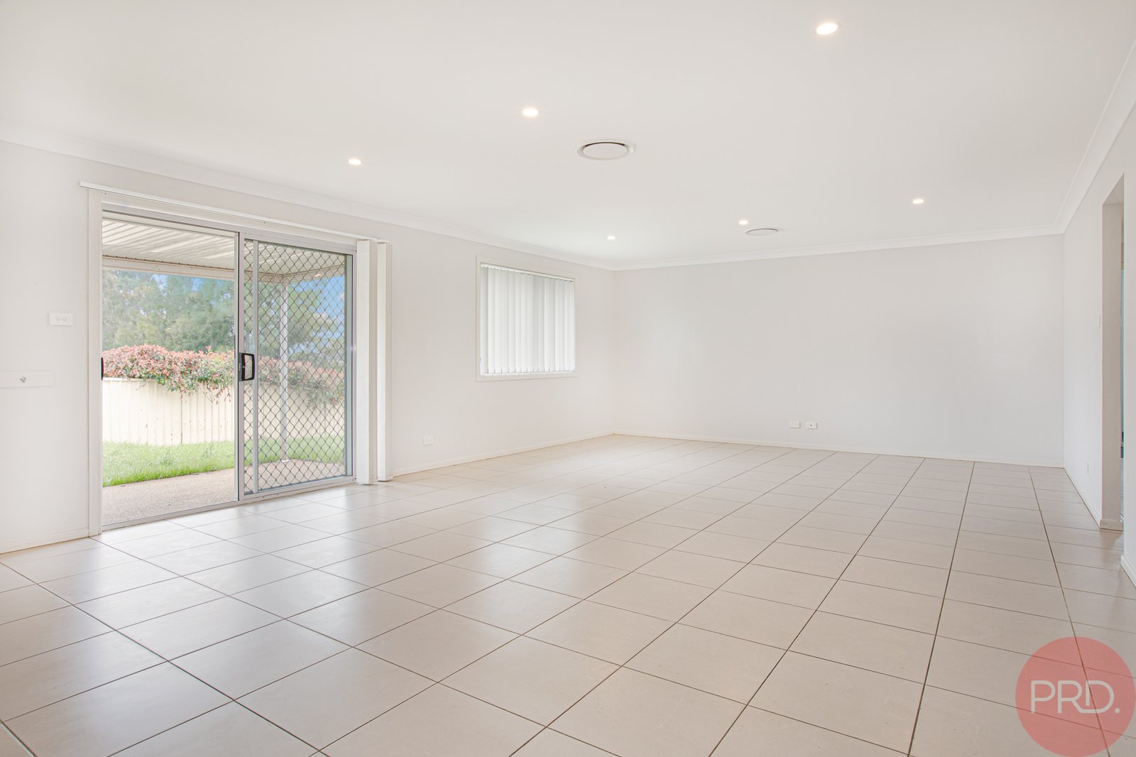 4 Vikki Avenue RUTHERFORD 7