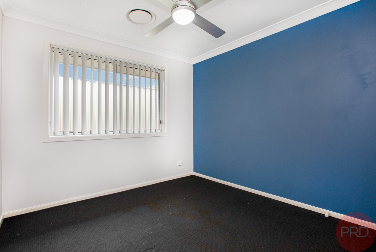 4 Vikki Avenue RUTHERFORD 16