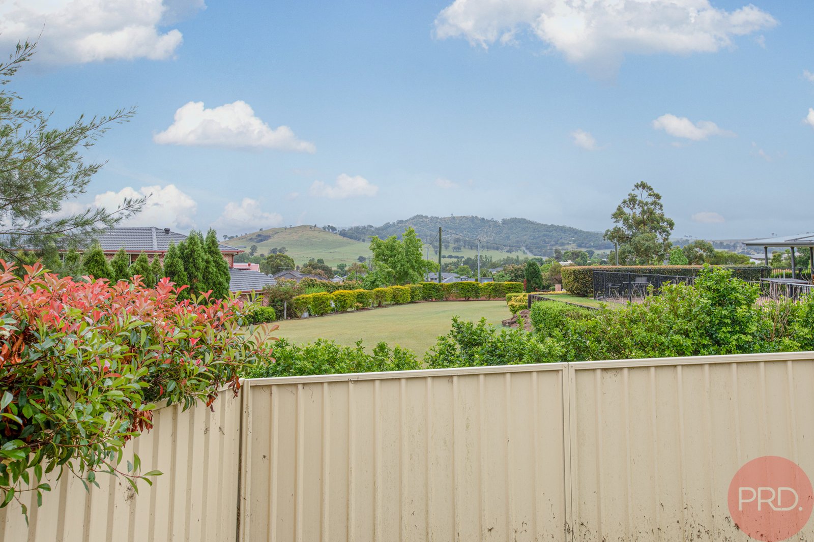 4 Vikki Avenue RUTHERFORD 18