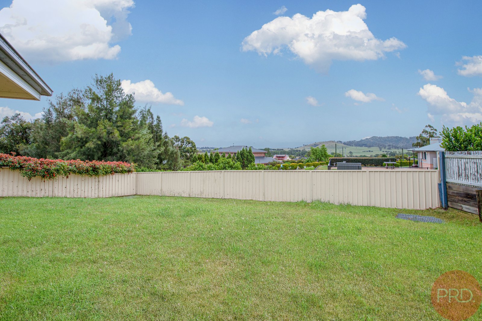 4 Vikki Avenue RUTHERFORD 23