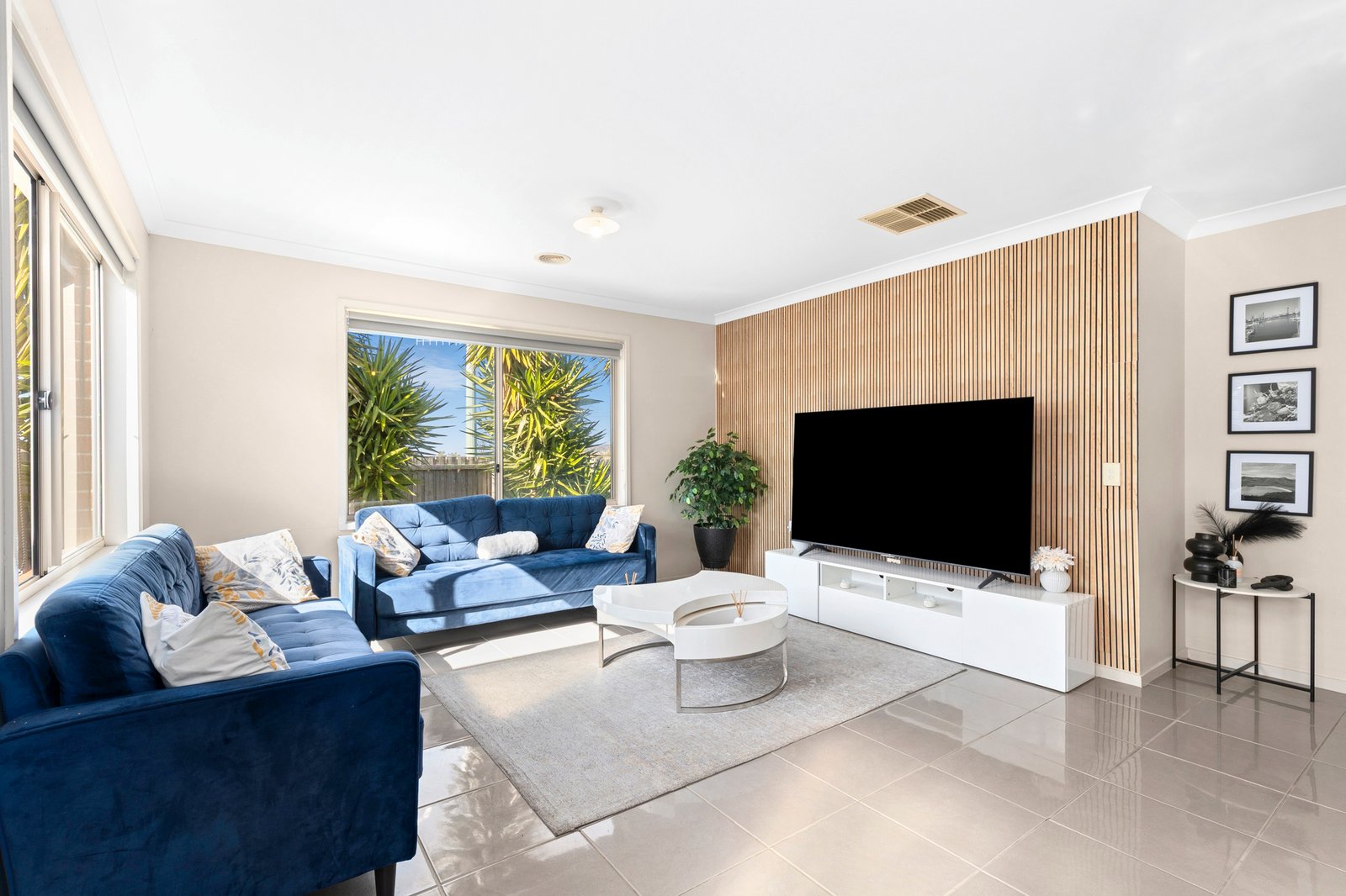 Gallery: 4 Viogner Place