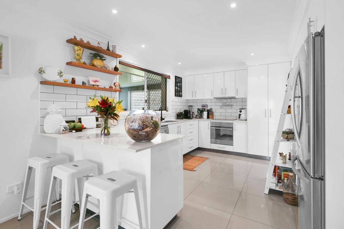 4 Violet Court Miami 8