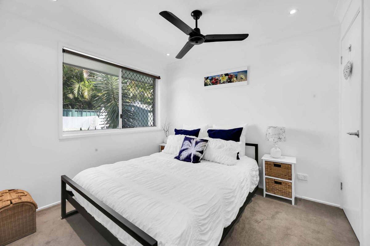 4 Violet Court Miami 12